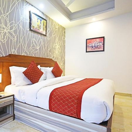 Hotel The Best Near Delhi Airport Nueva Delhi Exterior foto