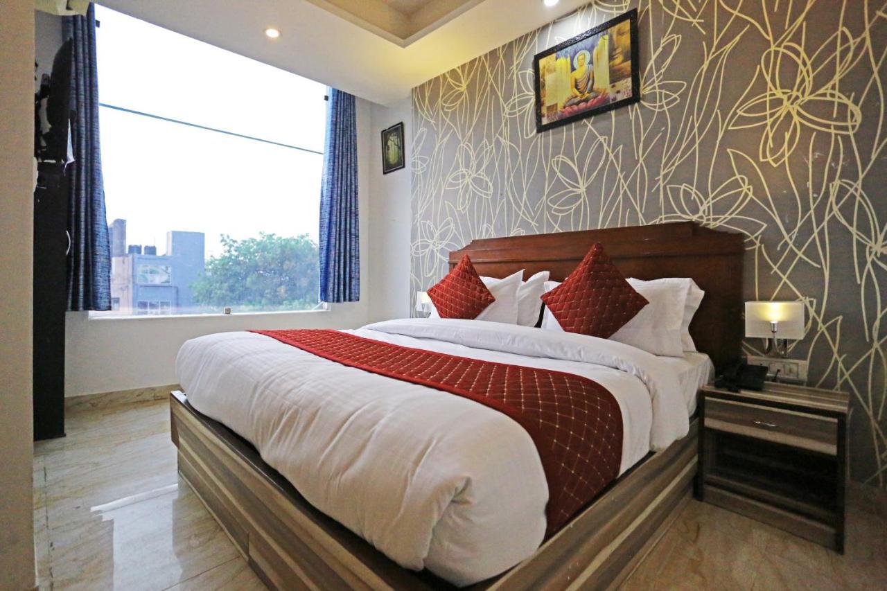 Hotel The Best Near Delhi Airport Nueva Delhi Exterior foto